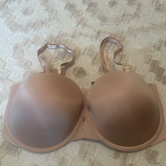 Victoria's Secret Other - Victoria’s Secret Nude Strapless Bra